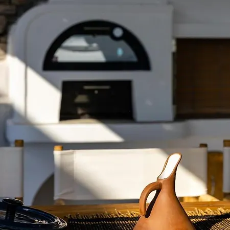 Near Parikia - 4Br Villa With Pool & View - Mirabilia *