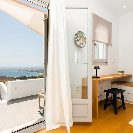 Villa Near Parikia - 4Br Villa With Pool & View - Mirabilia