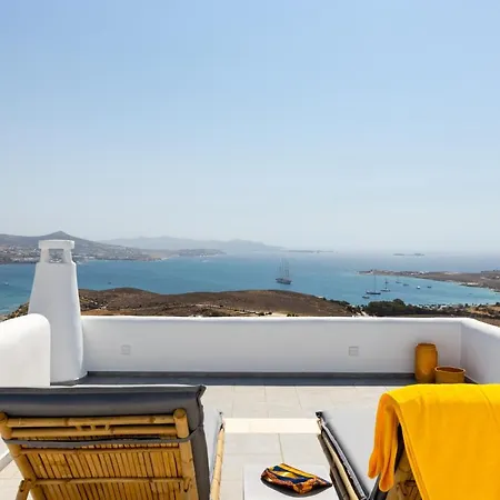 Villa Near Parikia - 4Br Villa With Pool & View - Mirabilia *