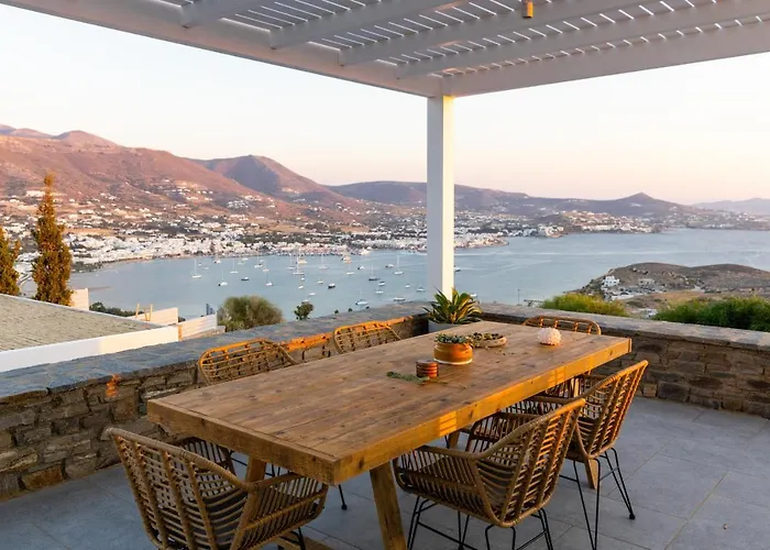 Near Parikia - 4br With Pool & View - Mirabilia