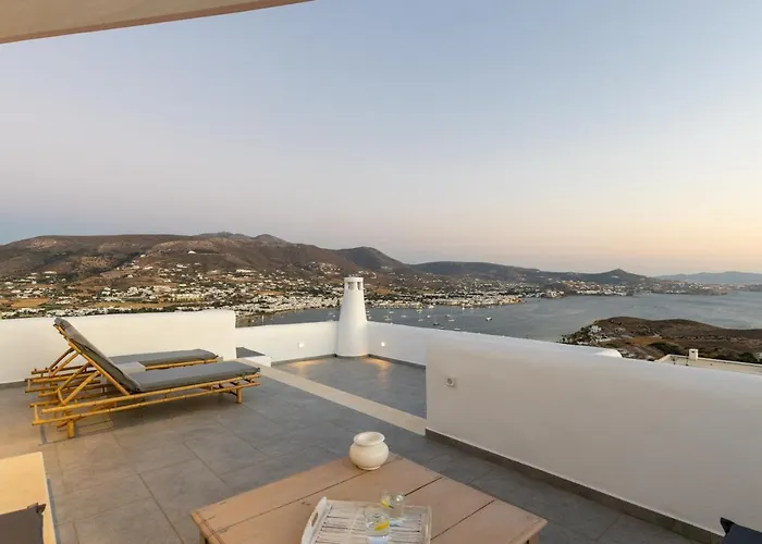 فيلة Near Parikia - 4br With Pool & View - Mirabilia Krotiri