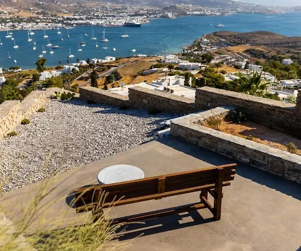 Near Parikia - 4br With Pool & View - Mirabilia