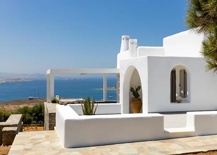 Near Parikia - 4br With Pool & View - Mirabilia Βίλα