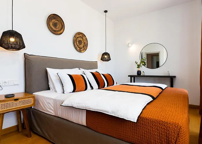 Near Parikia - 4br With Pool & View - Mirabilia * Krotiri