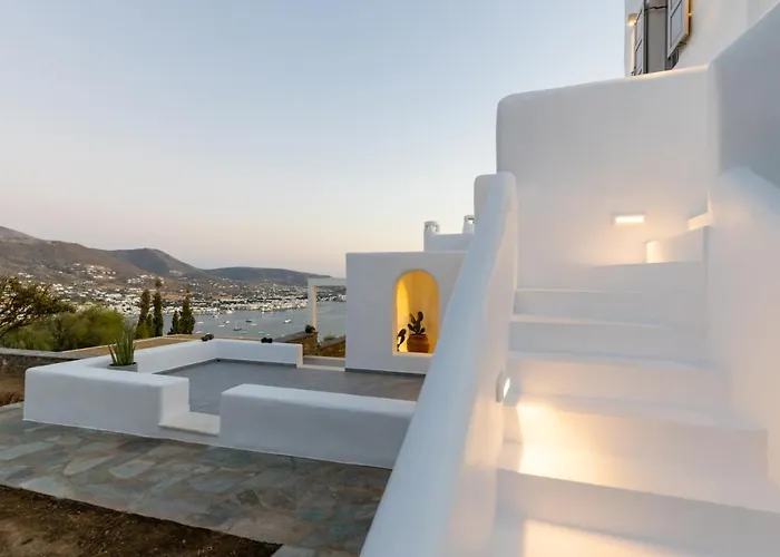 Βίλα Near Parikia - 4br With Pool & View - Mirabilia Krotiri