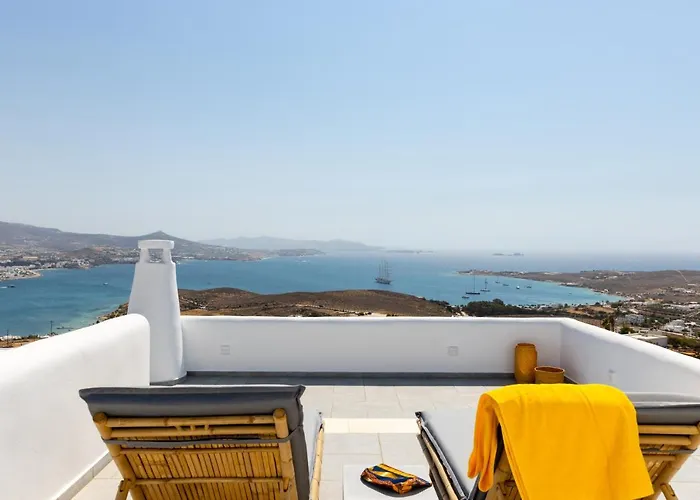 Βίλα Near Parikia - 4br With Pool & View - Mirabilia *